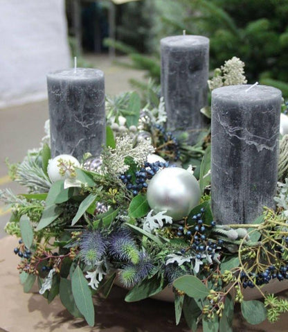 9th of December at 12pm, Christmas Wreath/ Table decoration Workshop, Notting Hill, London (Copy)