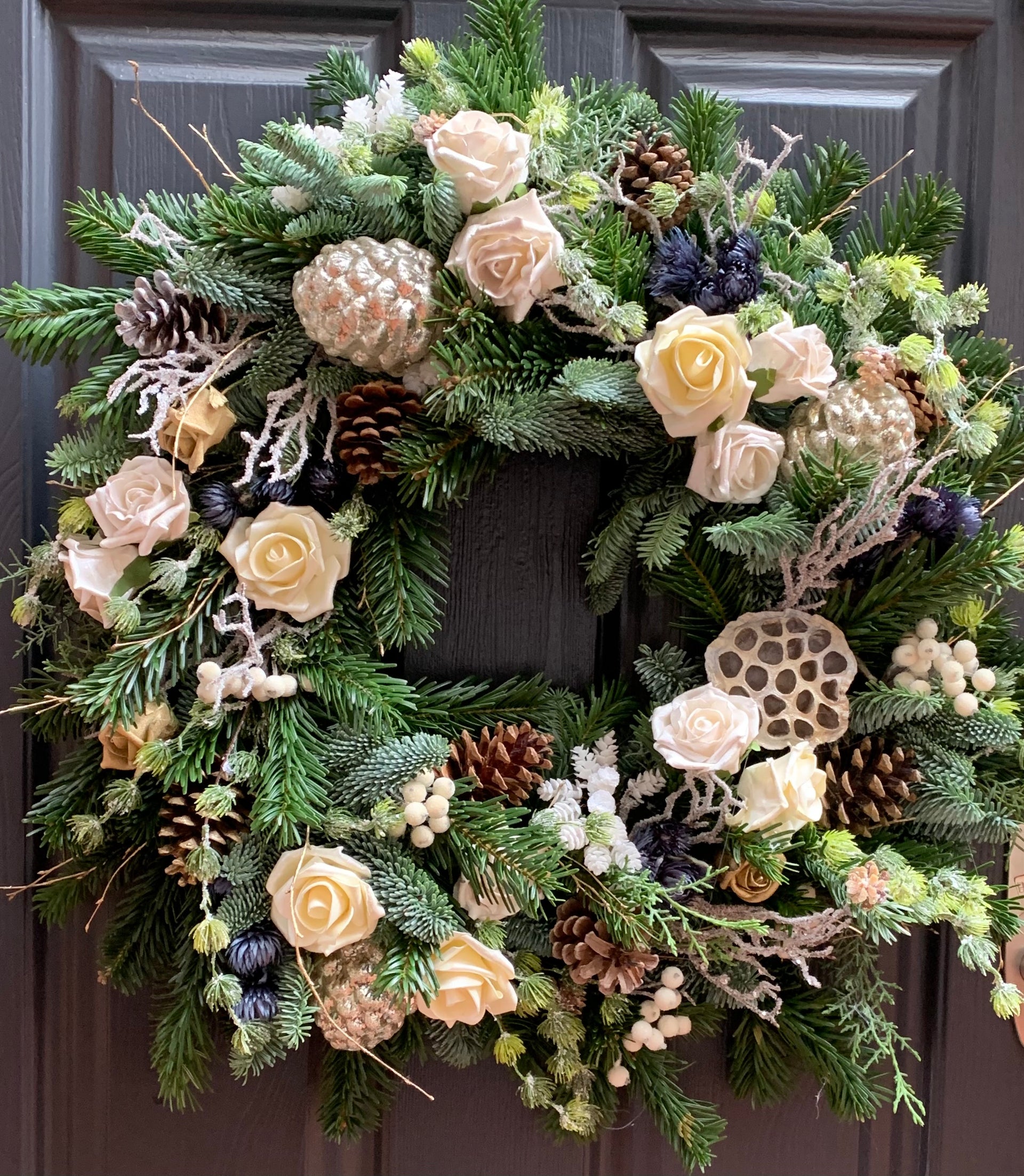 8th of December at 2pm, Christmas Wreath/ Table decoration Workshop, Notting Hill, London