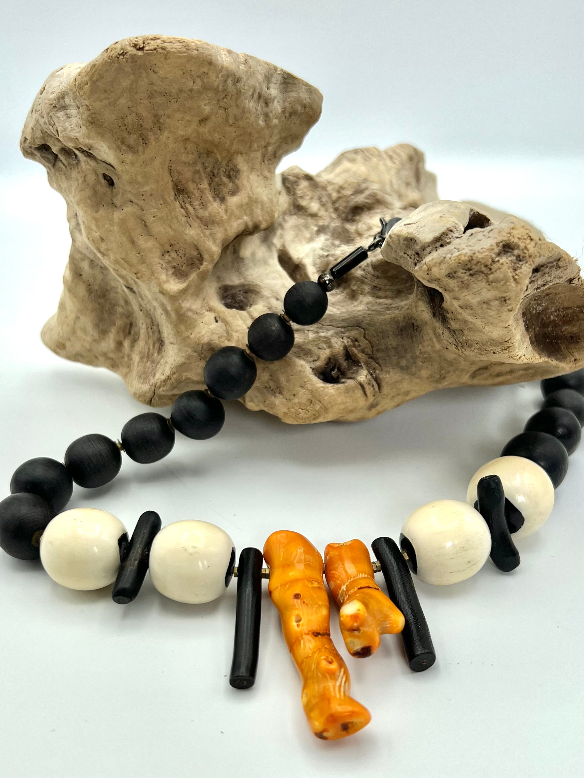 Nia  Necklace